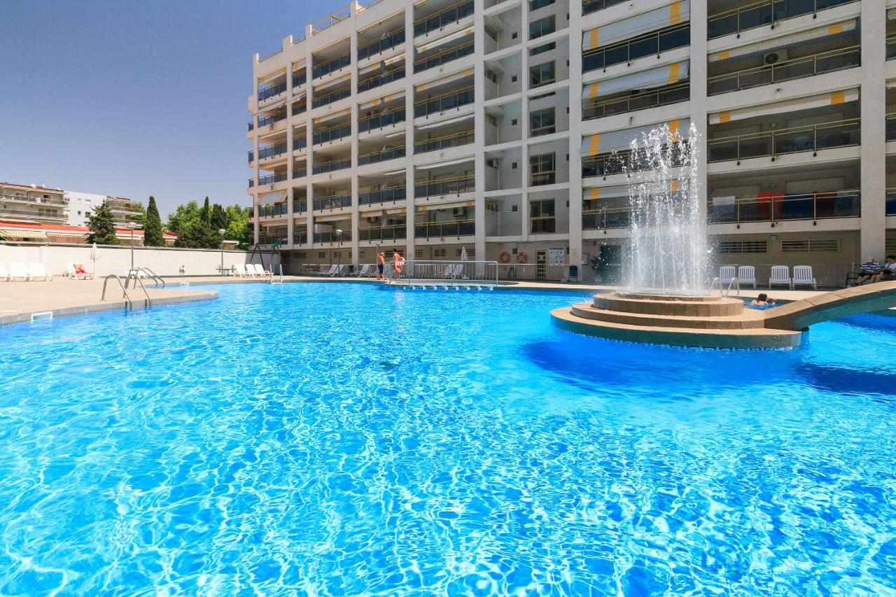 Uhc Michelangelo Apartments Салоу Екстер'єр фото