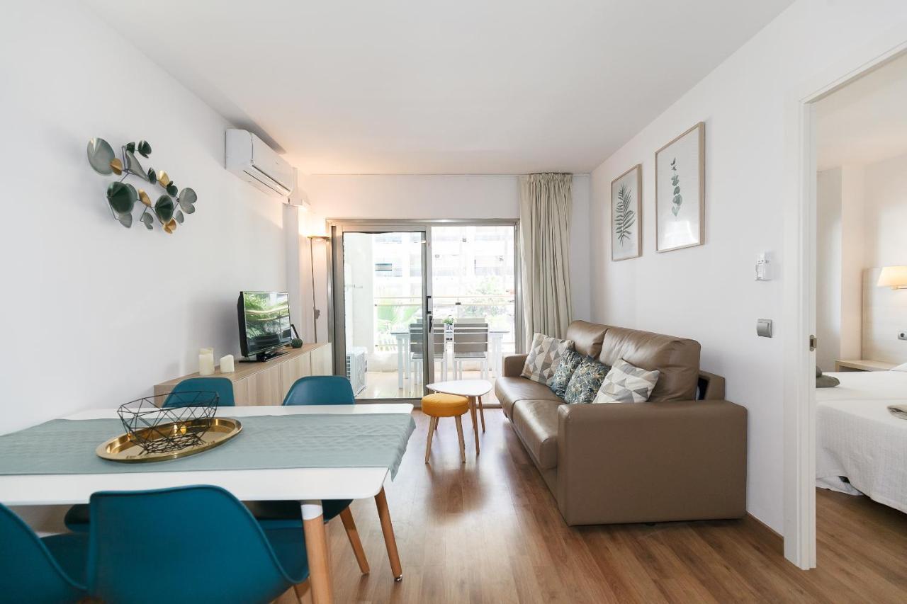 Uhc Michelangelo Apartments Салоу Екстер'єр фото