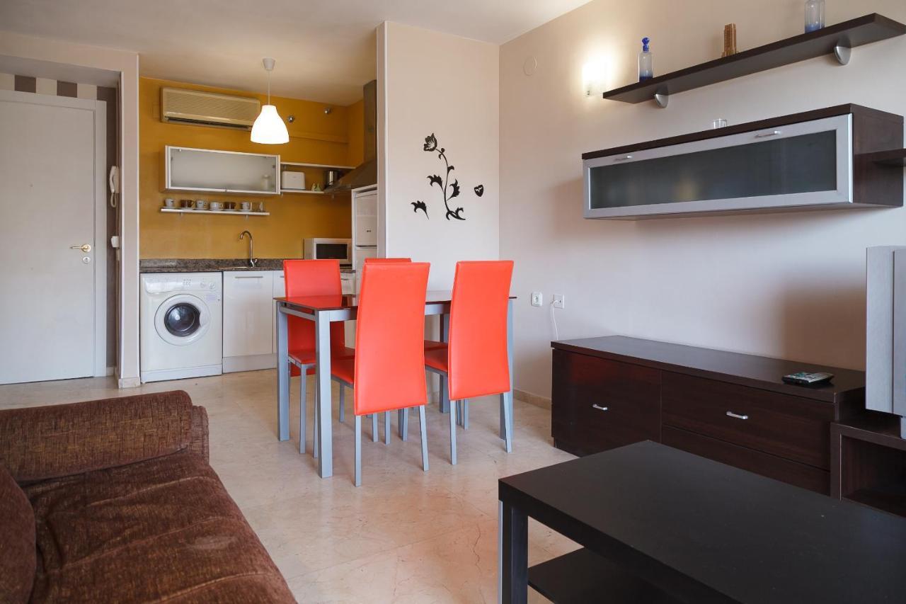 Uhc Michelangelo Apartments Салоу Екстер'єр фото
